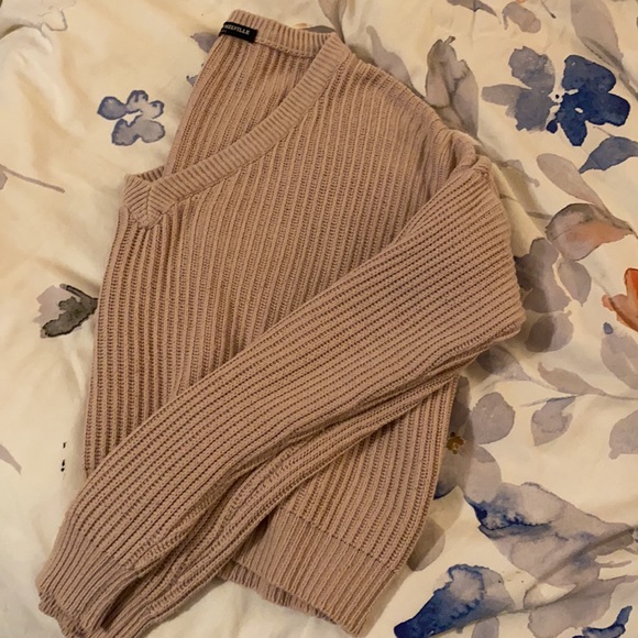 Brandy Melville Plush Pink Sweater - Picture 3 of 4